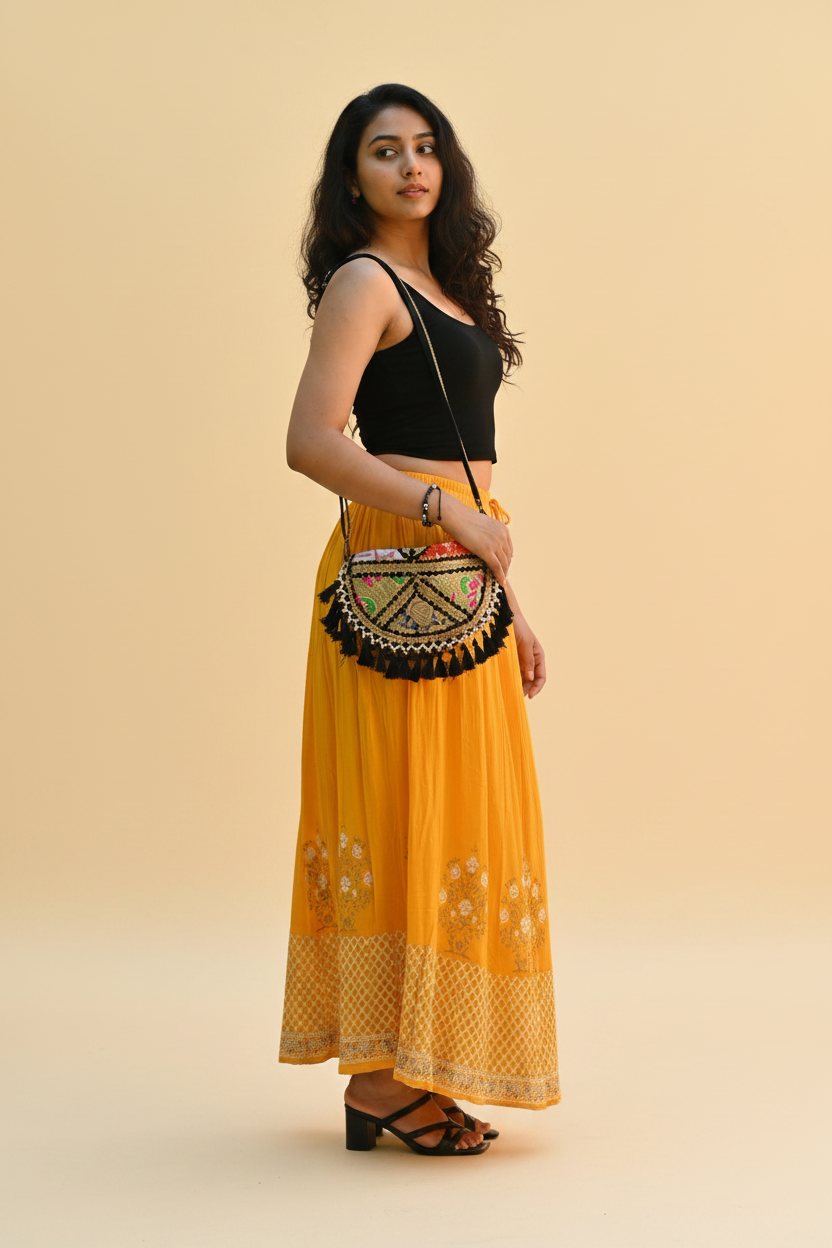 Black Boho Crossbody – Cream Lifestyle